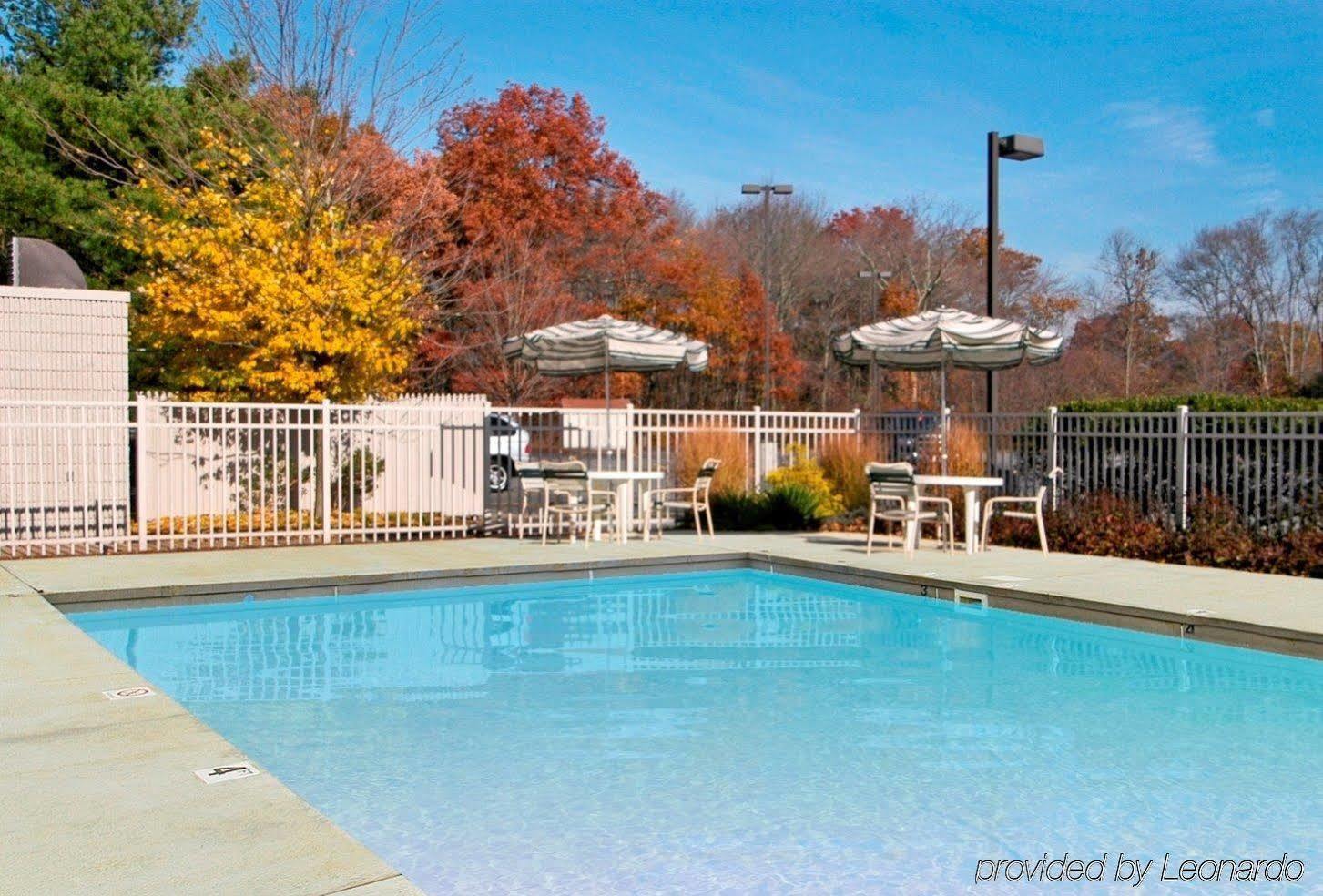 Red Roof Inn Plus Boston - Mansfield - Foxboro מראה חיצוני תמונה